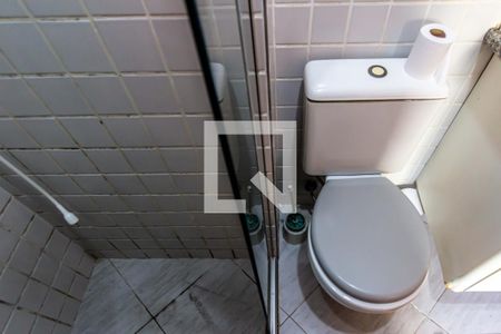 Banheiro de apartamento para alugar com 1 quarto, 30m² em Vila Buarque, São Paulo