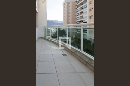 Varanda de apartamento à venda com 1 quarto, 71m² em Barra da Tijuca, Rio de Janeiro