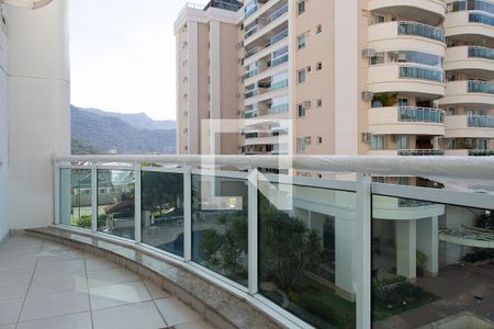 Varanda de apartamento à venda com 1 quarto, 71m² em Barra da Tijuca, Rio de Janeiro