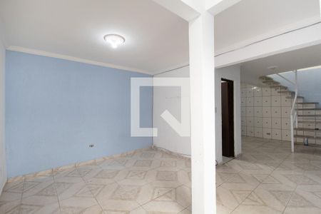 Casa à venda com 100m², 2 quartos e 1 vagaSala - Piso 1