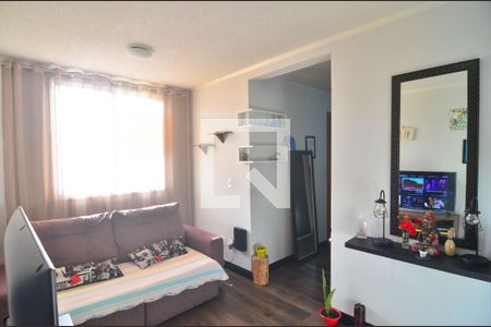 Sala  de apartamento à venda com 2 quartos, 47m² em Olaria, Canoas