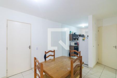Sala de apartamento para alugar com 2 quartos, 64m² em Jardim Santa Cristina, Santo André