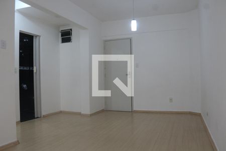 Studio para alugar com 32m², 1 quarto e 1 vagaSala/Quarto