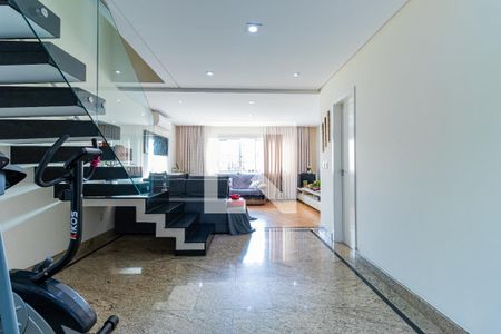 Sala  de casa à venda com 3 quartos, 280m² em Jardim Ernestina, São Paulo