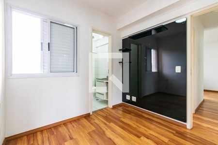 Suíte de apartamento para alugar com 2 quartos, 56m² em Saúde, São Paulo