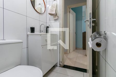 Banheiro Social de apartamento à venda com 2 quartos, 52m² em Camargos, Belo Horizonte