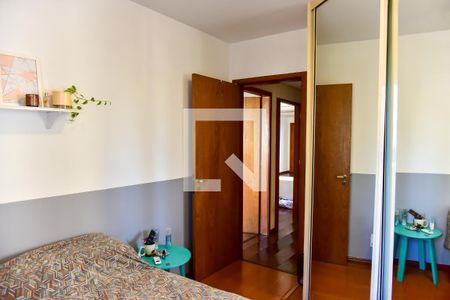 Quarto 1 de apartamento à venda com 2 quartos, 150m² em Auxiliadora, Porto Alegre