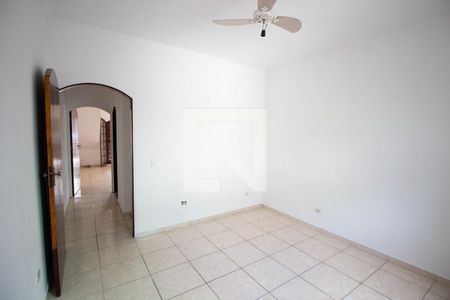 Quarto 1 de casa à venda com 2 quartos, 300m² em Vila Verde, São Paulo