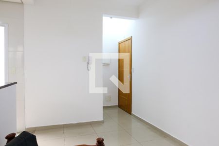 Sala de apartamento para alugar com 2 quartos, 63m² em Parque das Nações, Santo André