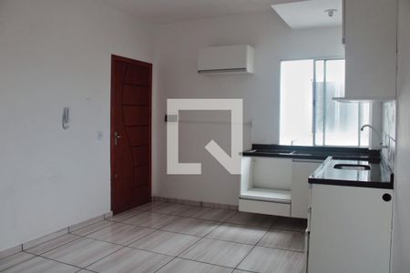 Sala/Cozinha de apartamento para alugar com 1 quarto, 30m² em Jardim Algarve, Alvorada