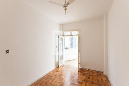 Sala de apartamento para alugar com 2 quartos, 69m² em Grajau, Rio de Janeiro