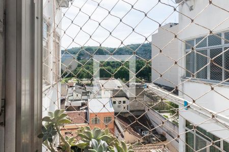 Vista de apartamento para alugar com 2 quartos, 69m² em Grajau, Rio de Janeiro