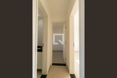 Corredor de apartamento para alugar com 2 quartos, 40m² em Vila Matilde, São Paulo