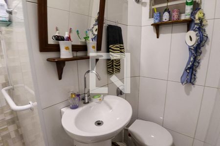 Banheiro suíte 1 de casa para alugar com 4 quartos, 224m² em Vila Galvão, Guarulhos