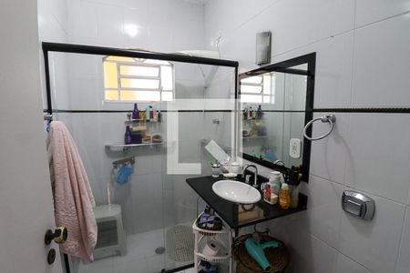 Casa para alugar com 224m², 4 quartos e 5 vagas Casa para alugar com 224m², 4 quartos e 5 vagasBanheiro Social