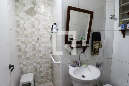 Casa para alugar com 224m², 4 quartos e 5 vagas Casa para alugar com 224m², 4 quartos e 5 vagasBanheiro suíte 1