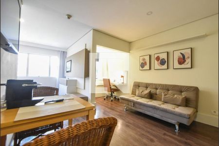 Sala de apartamento para alugar com 1 quarto, 35m² em Cidade Monções, São Paulo