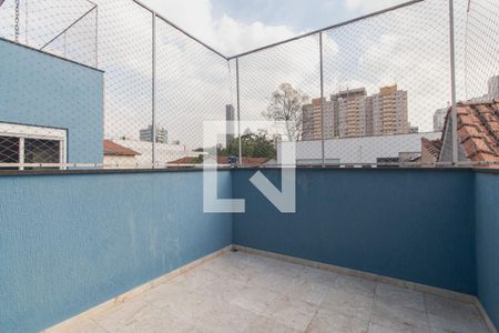 Casa para alugar com 168m², 6 quartos e 4 vagas Casa para alugar com 168m², 6 quartos e 4 vagasVaranda