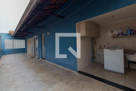 Casa para alugar com 168m², 6 quartos e 4 vagas Casa para alugar com 168m², 6 quartos e 4 vagasÁrea de serviço e Área de lazer