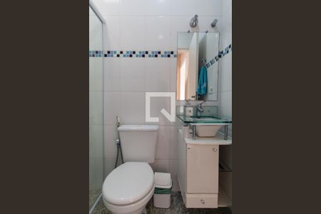 Casa para alugar com 168m², 6 quartos e 4 vagas Casa para alugar com 168m², 6 quartos e 4 vagasBanheiro