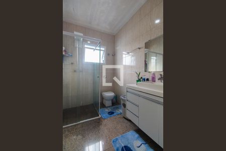 Casa para alugar com 168m², 6 quartos e 4 vagas Casa para alugar com 168m², 6 quartos e 4 vagasBanheiro