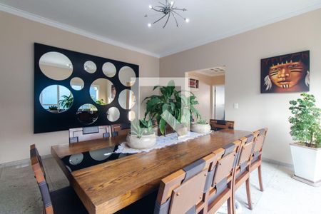 Casa para alugar com 168m², 6 quartos e 4 vagas Casa para alugar com 168m², 6 quartos e 4 vagasCozinha