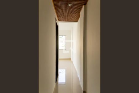 Corredor de apartamento para alugar com 2 quartos, 70m² em Méier, Rio de Janeiro