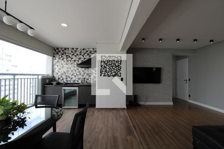 Sala/varanda de apartamento à venda com 3 quartos, 110m² em Santo Amaro, São Paulo