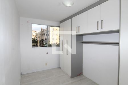 Quarto Suíte de apartamento à venda com 2 quartos, 54m² em Parada de Lucas, Rio de Janeiro