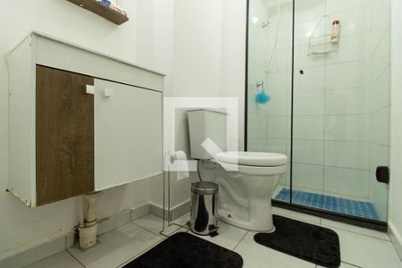 Banheiro de apartamento para alugar com 1 quarto, 30m² em Sé, São Paulo