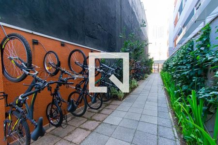 Área comum - Bicicletário de apartamento para alugar com 1 quarto, 30m² em Sé, São Paulo