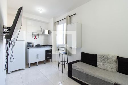 Sala - Cozinha  de apartamento para alugar com 1 quarto, 30m² em Sé, São Paulo