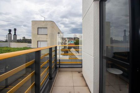 Varanda de apartamento para alugar com 2 quartos, 70m² em Jardim do Salso, Porto Alegre