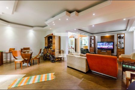 Sala de casa para alugar com 4 quartos, 320m² em Aparecida, Santos