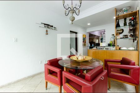 Bar de casa para alugar com 4 quartos, 320m² em Aparecida, Santos