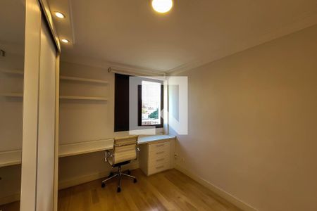 Quarto 1 de apartamento para alugar com 2 quartos, 58m² em Aclimação, São Paulo