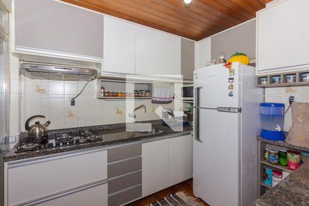 Cozinha de apartamento à venda com 2 quartos, 86m² em Floresta, Porto Alegre