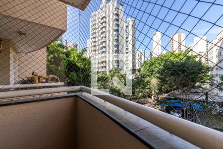 Varanda de apartamento para alugar com 3 quartos, 90m² em Vila Uberabinha, São Paulo