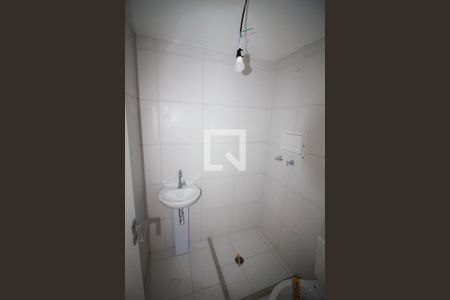 Banheiro de apartamento para alugar com 1 quarto, 23m² em Vila Esperança, São Paulo