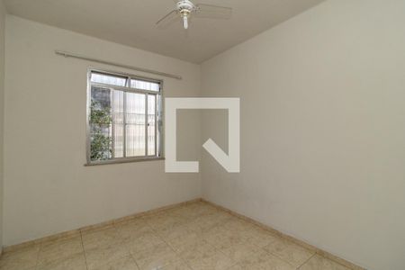 Quarto 2 de apartamento para alugar com 2 quartos, 100m² em Cordovil, Rio de Janeiro