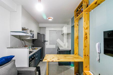 Sala de apartamento para alugar com 1 quarto, 27m² em Jardim Caravelas, São Paulo