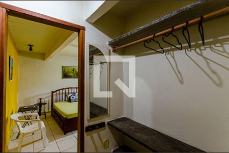 quarto de apartamento para alugar com 1 quarto, 54m² em Itaipu, Niterói