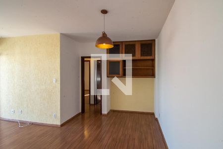 Sala de apartamento para alugar com 2 quartos, 87m² em Cambuí, Campinas