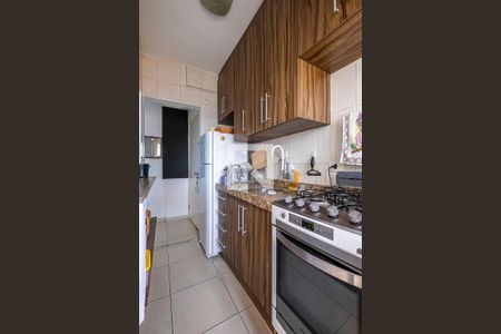 Cozinha de apartamento à venda com 1 quarto, 40m² em Sumarezinho, São Paulo