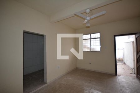 Sala de apartamento à venda com 1 quarto, 40m² em Olaria, Rio de Janeiro