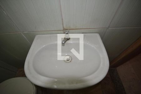 Lavabo de apartamento à venda com 1 quarto, 40m² em Olaria, Rio de Janeiro