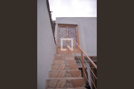 Apartamento para alugar com 120m², 3 quartos e sem vaga Apartamento para alugar com 120m², 3 quartos e sem vagaEntrada