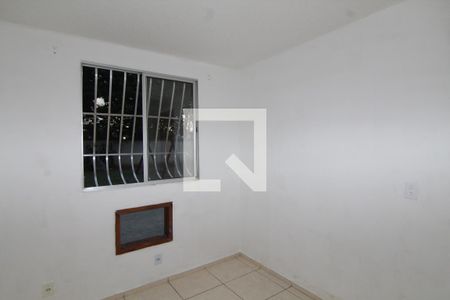 Quarto 1 de apartamento à venda com 2 quartos, 56m² em Vigário Geral, Rio de Janeiro