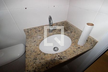 Banheiro de apartamento para alugar com 1 quarto, 41m² em Vila Maria Alta, São Paulo