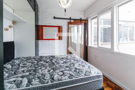 Quarto de apartamento para alugar com 1 quarto, 46m² em Vila Ipiranga, Porto Alegre